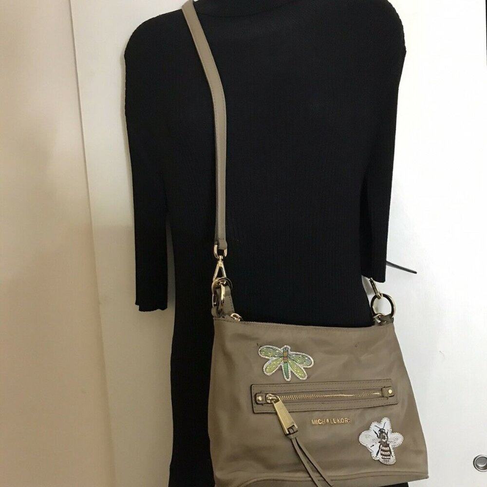 Michael Kors beige Nylon Crossbody Customized - Picture 5 of 8